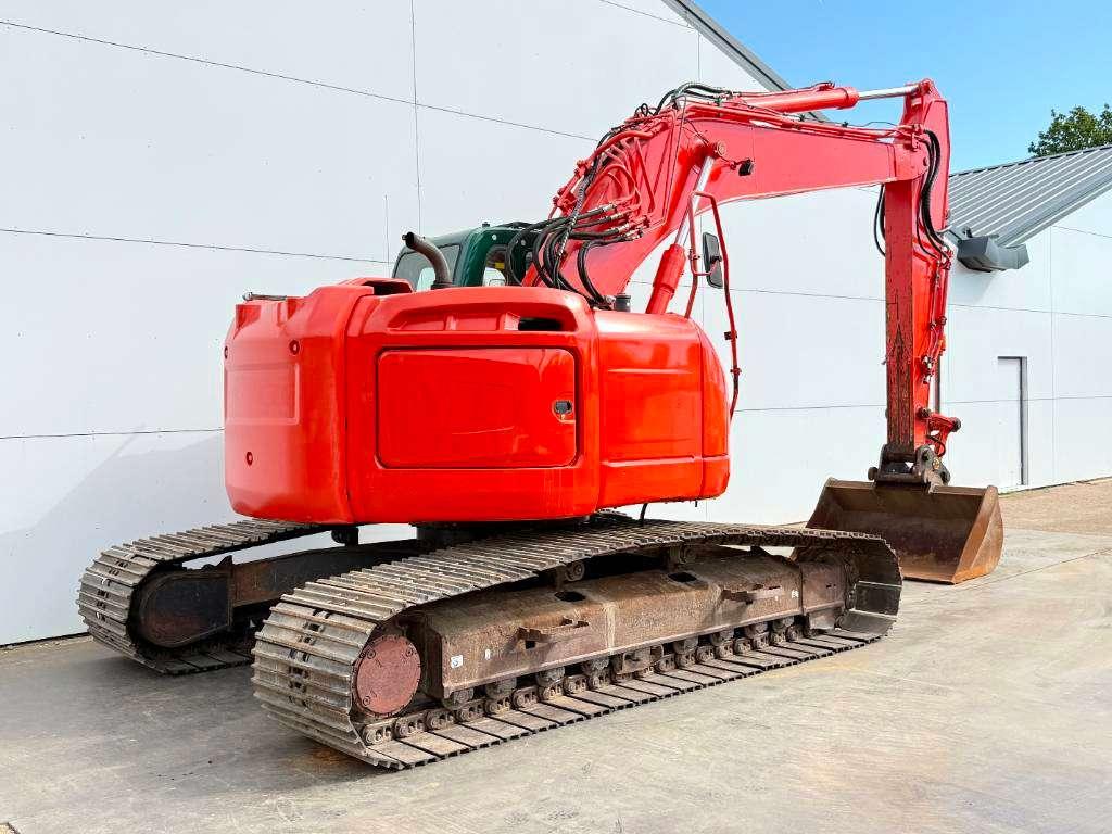 New Holland Kobelco E235B SR-2 - 360° Camera / Hammer lines Photo 5