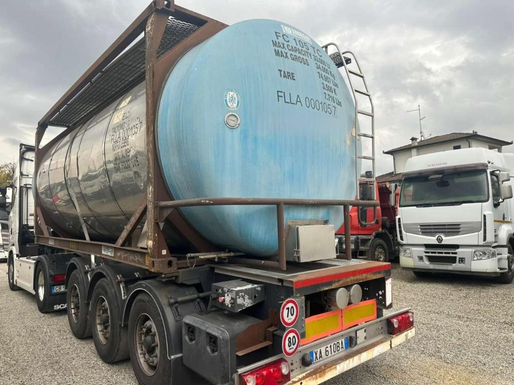 CIR Container chassis semi-trailer Photo 5