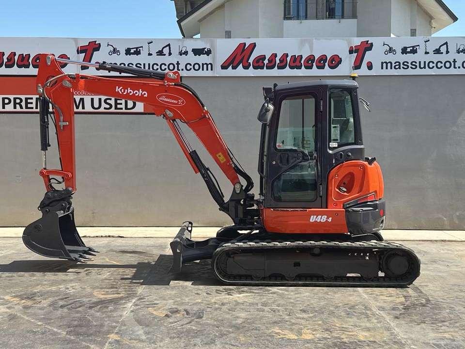 Kubota U48-4 Photo 2