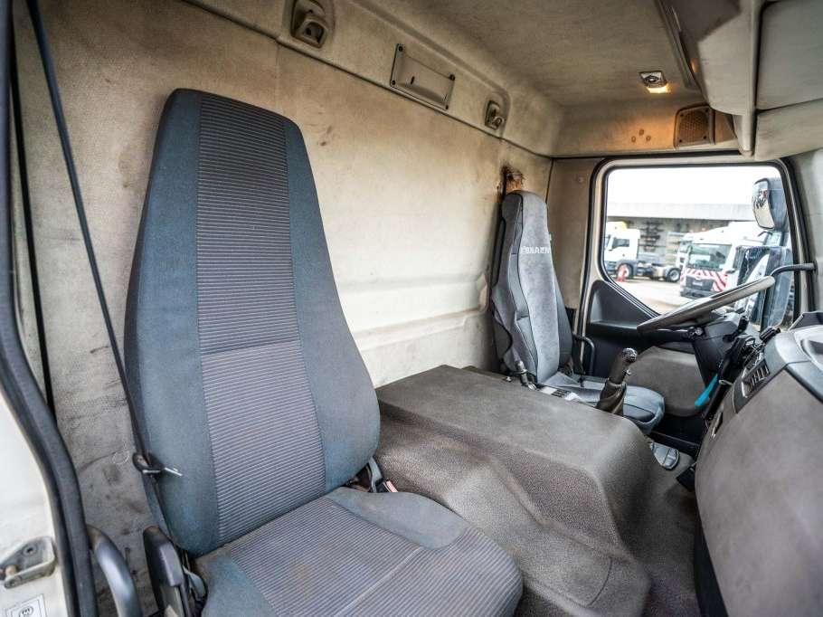 Volvo FE 280 Photo 11