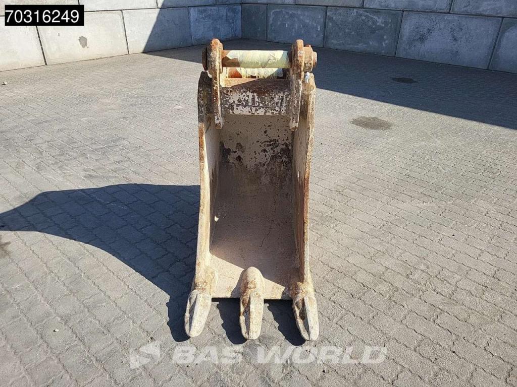 Komatsu PW180 -7E0 OUTRIGGERS + BLADE Photo 24