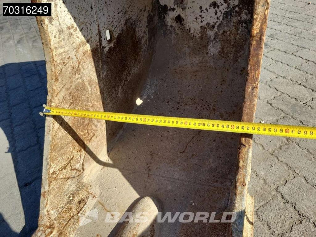 Komatsu PW180 -7E0 OUTRIGGERS + BLADE Photo 26