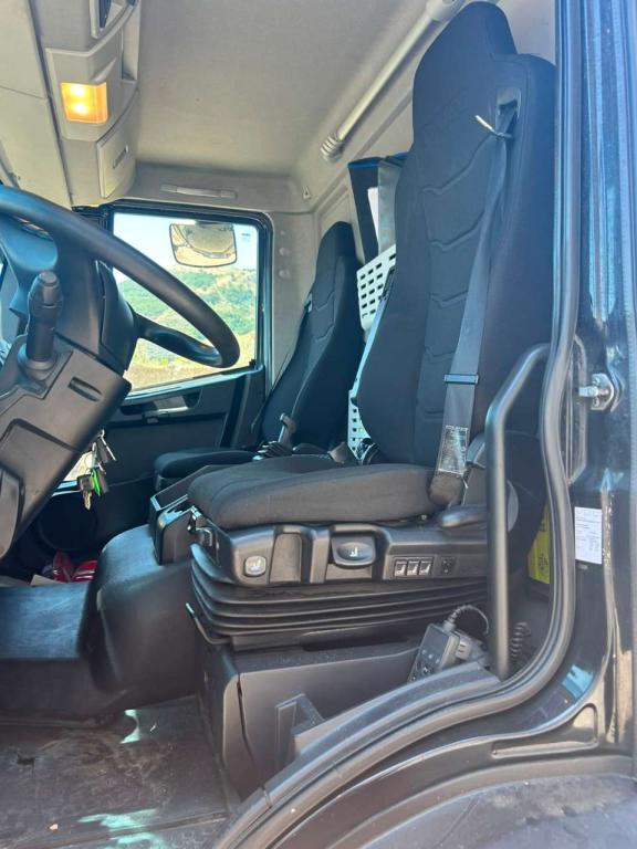 Iveco EUROCARGO 180-280 Photo 10