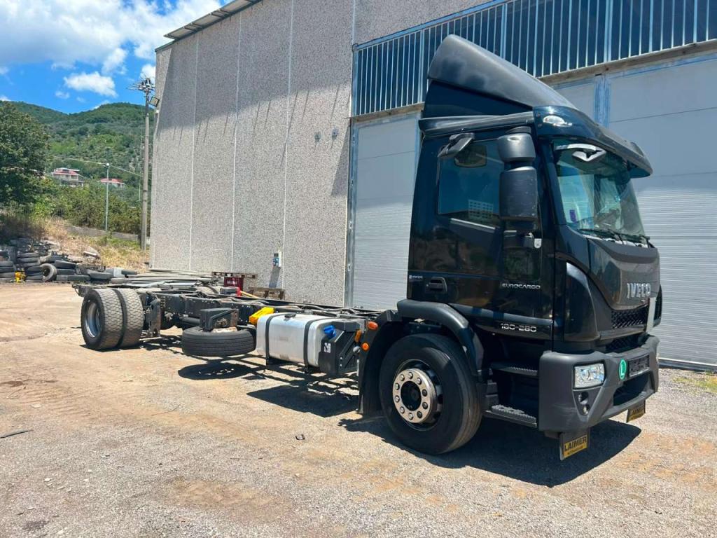 Iveco EUROCARGO 180-280 Photo 3