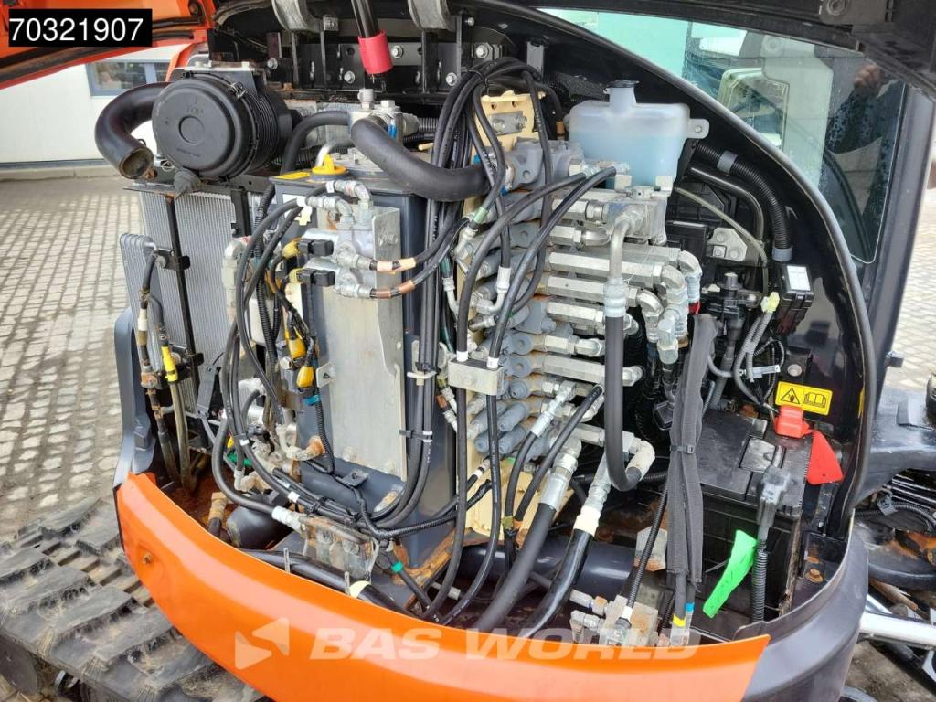 Kubota U50-5 Photo 25