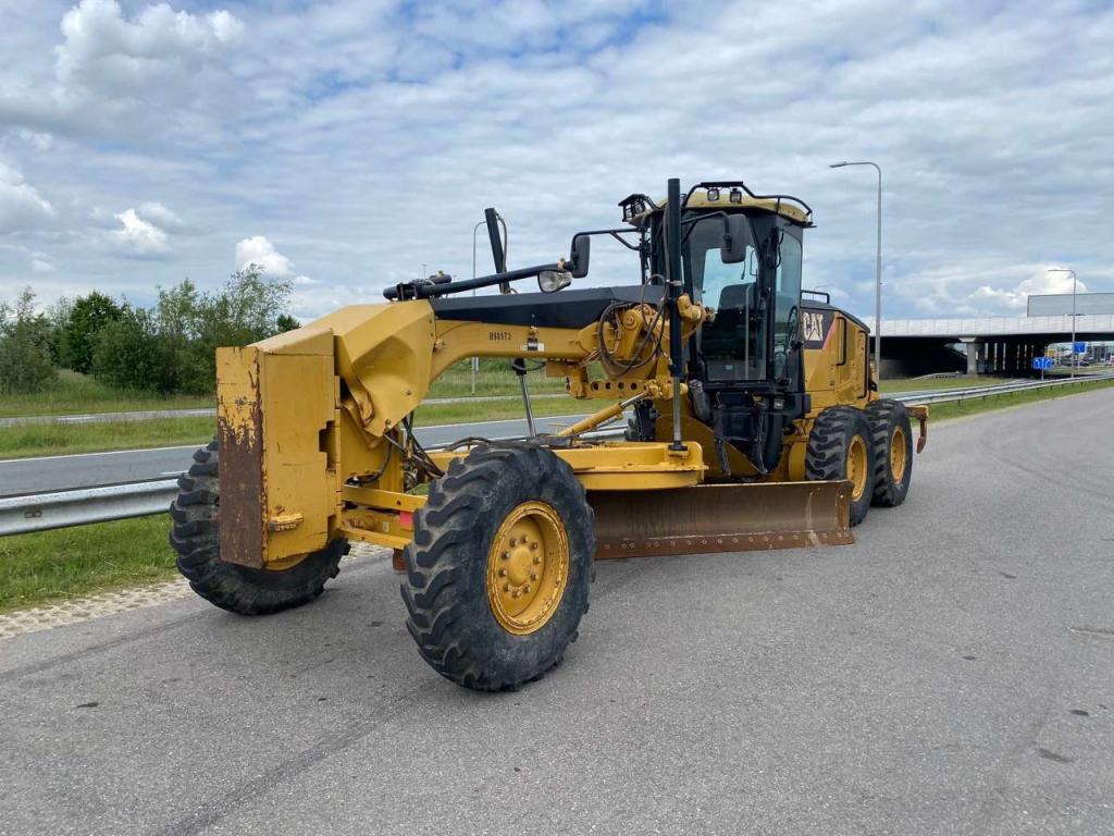 Caterpillar 140M Ripper + Pushblock Photo 2