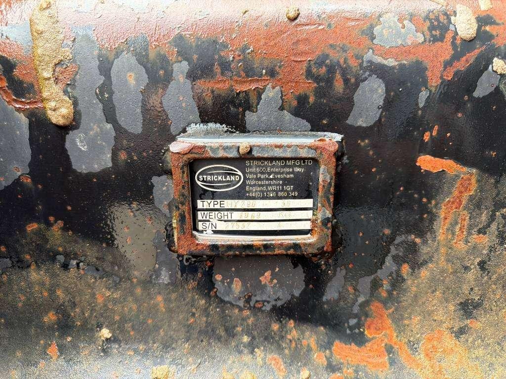 Miller EC290 / EC300 Geith Photo 7