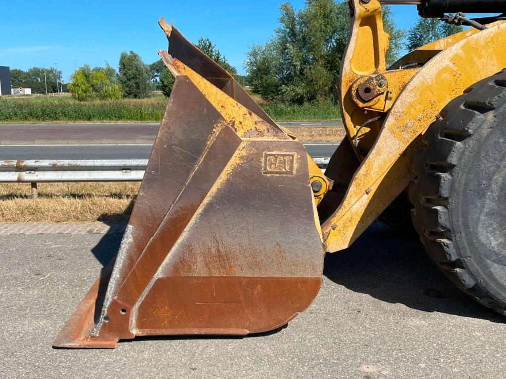 Caterpillar 966K Photo 10