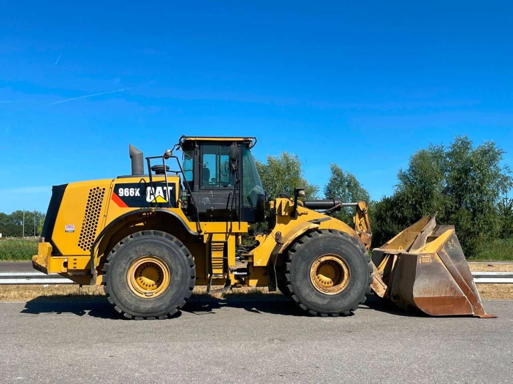 Caterpillar 966K Photo 6