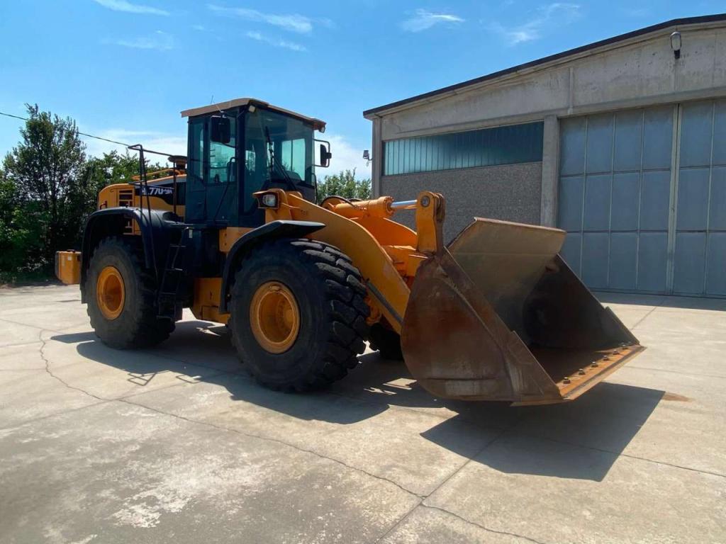 Hyundai HL 770-9A Photo 2