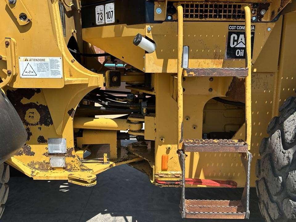 Caterpillar IT28G 4X4 Photo 7