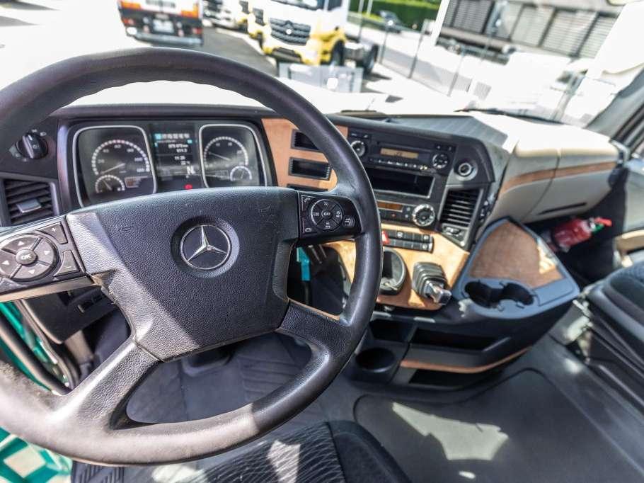 Mercedes-Benz ACTROS 1845 LS Photo 10