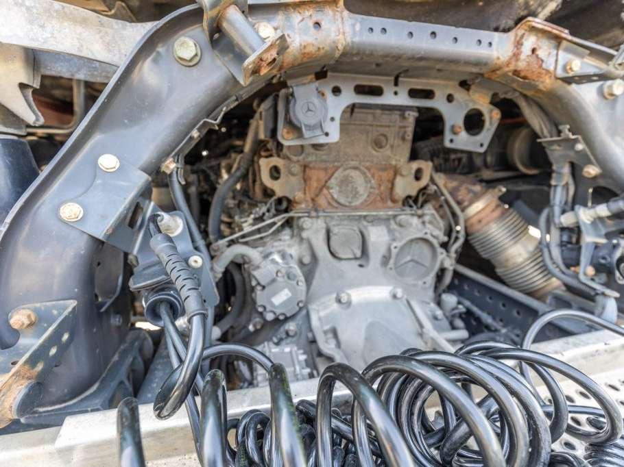 Mercedes-Benz ACTROS 1845 LS Photo 8