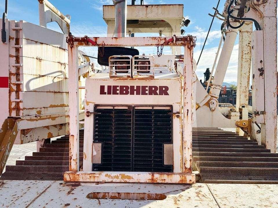 Liebherr RL 22 B Photo 7