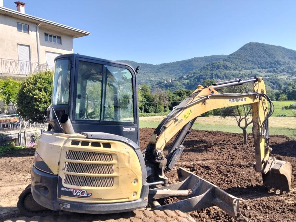 Yanmar Vio 57 Photo 2