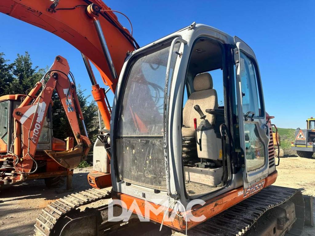Fiat Kobelco E115SR Photo 5