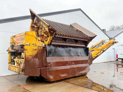 Extec Robotrac 7000 - CAT Engine / Good Condition sold by Boss Machinery