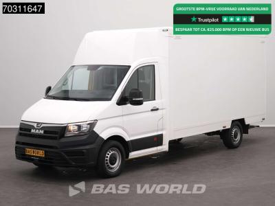 Man TGE 3.100 433cm Bakwagen Achterdeuren Zijdeur Airco Camera Euro6 Meubelbak Koffer Verkoopwagen Pakk sold by BAS World B.V.