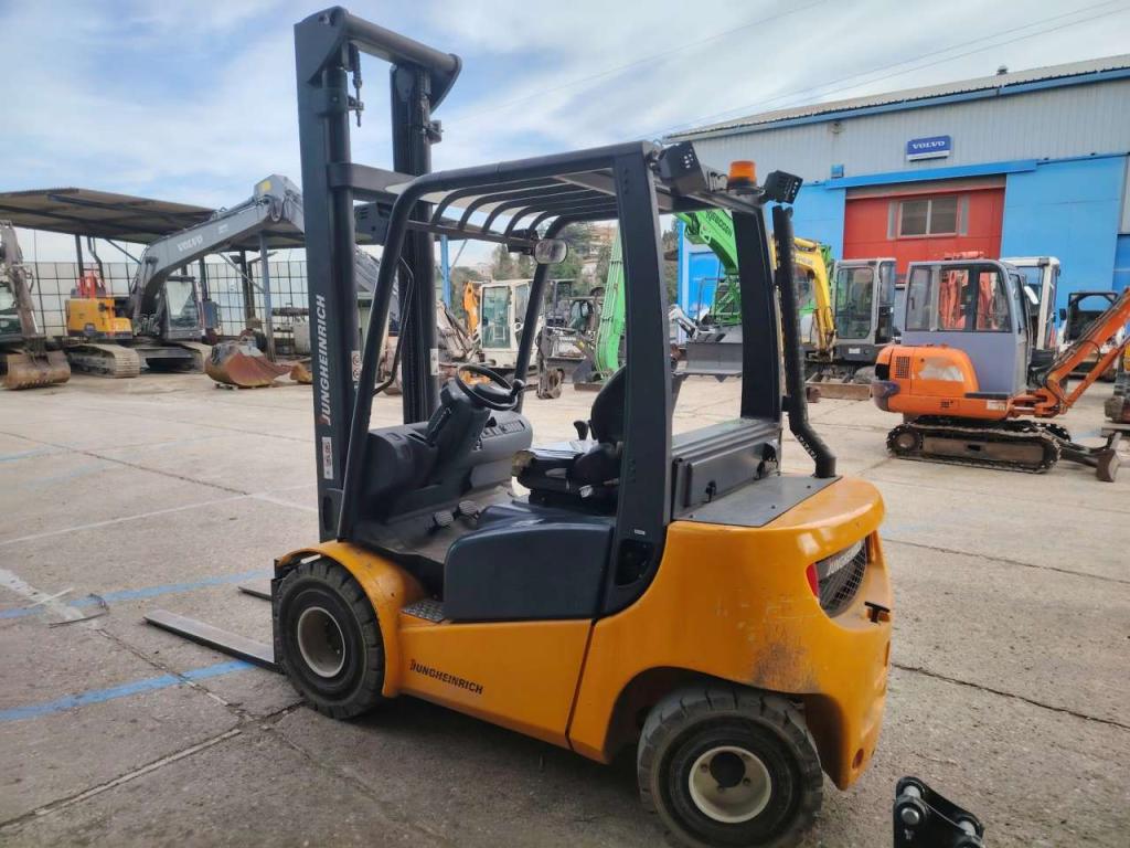 Jungheinrich DFG425 Photo 10