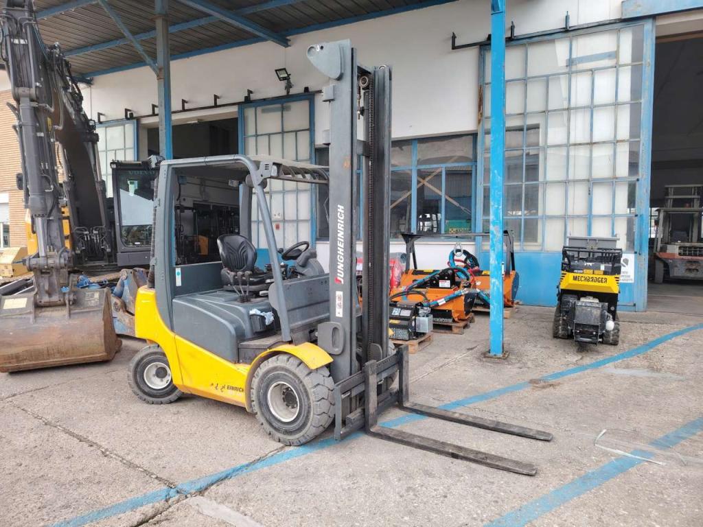Jungheinrich DFG425 Photo 11