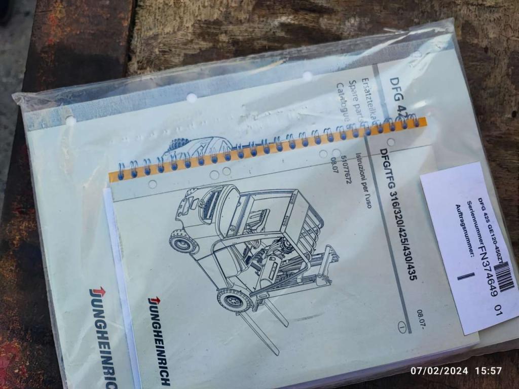 Jungheinrich DFG425 Photo 2