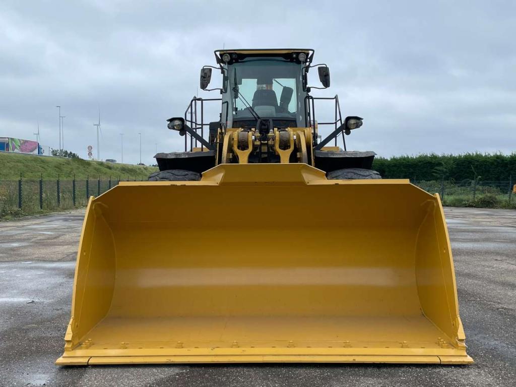 Caterpillar 980M | New Bucket Photo 8