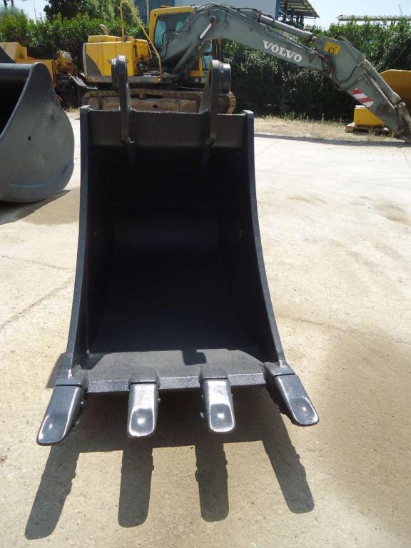 Digging bucket for da q.li 200 a q.li 230 Photo 4
