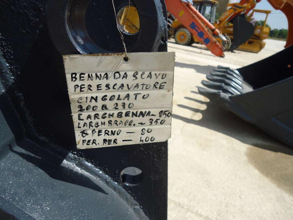 Digging bucket for da q.li 200 a q.li 230 Photo 5