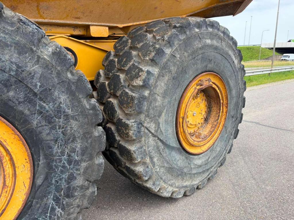 Caterpillar 745C Photo 12