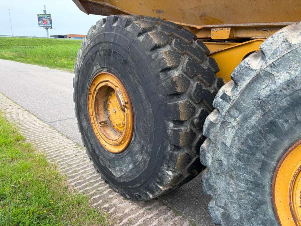 Caterpillar 745C Photo 15