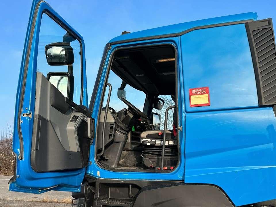Renault Kerax  K 460  4x2 Photo 11