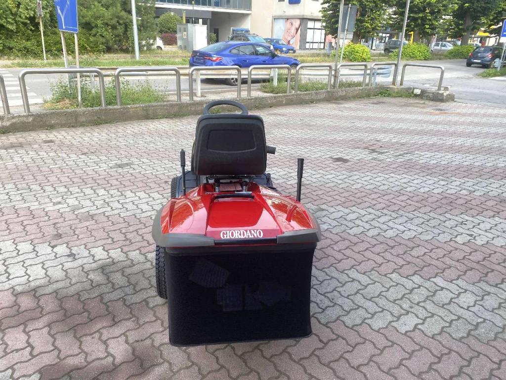 Castelgarden XHT 240 4WD - TRAZIONE INTEGRALE Photo 10