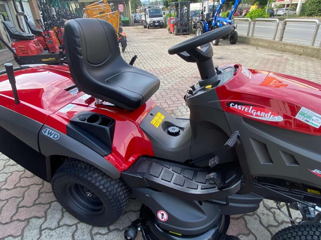 Castelgarden XHT 240 4WD - TRAZIONE INTEGRALE Photo 11