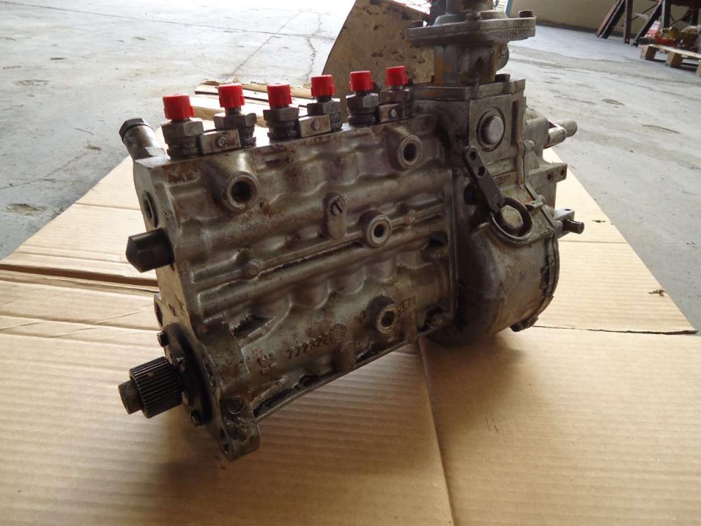 Engine injection pump for FL10E - FL145 - FD10 - FD145 - MOTORE 