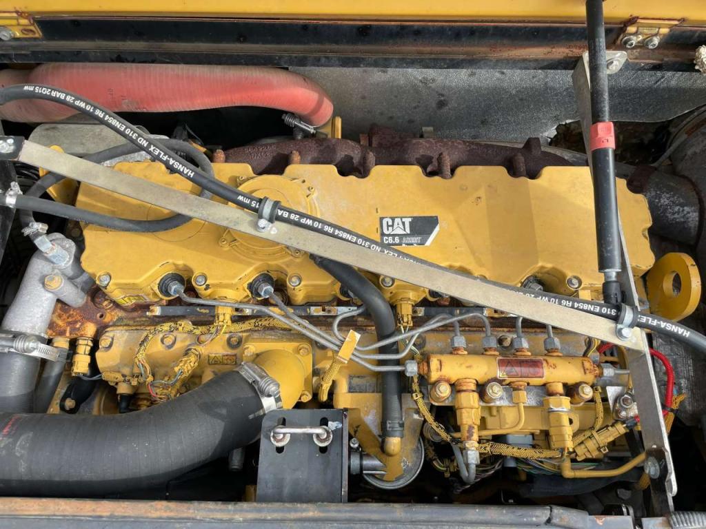 Caterpillar M322D Photo 29