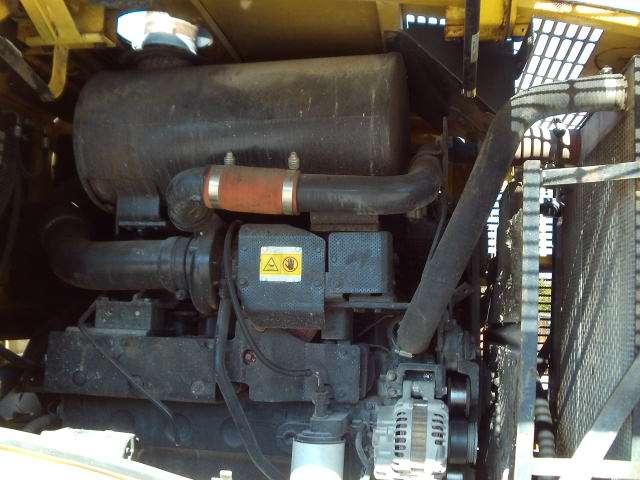 Komatsu WA250-5 Photo 21