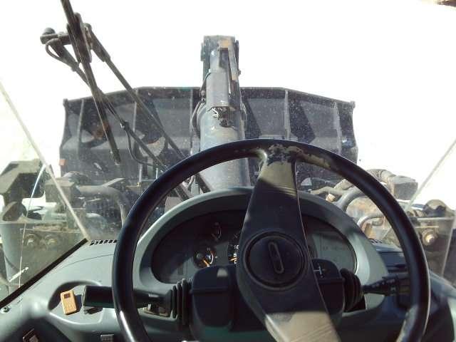 Komatsu WA250-5 Photo 22