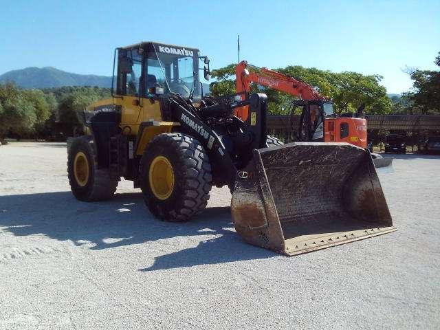 Komatsu WA250PZ-5 Photo 8