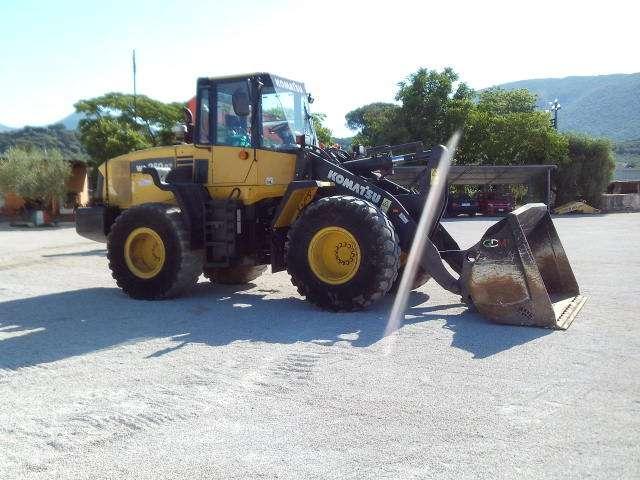Komatsu WA250PZ-5 Photo 9