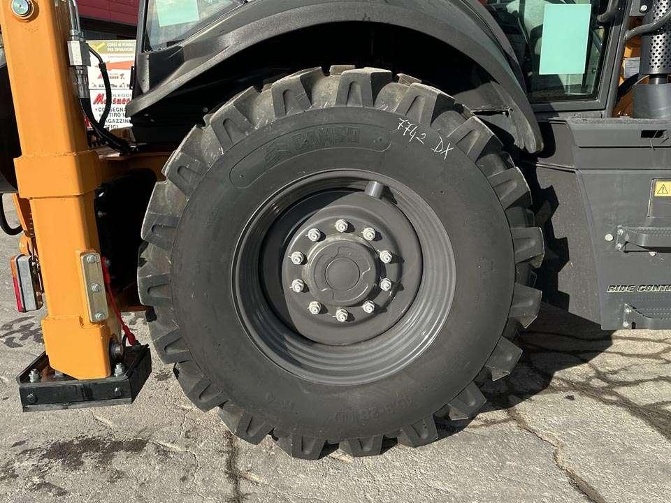Case 580ST 4x4 Photo 4