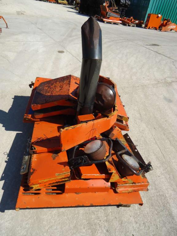 Hood and body panel for Fiat Hitachi FR160 Photo 2