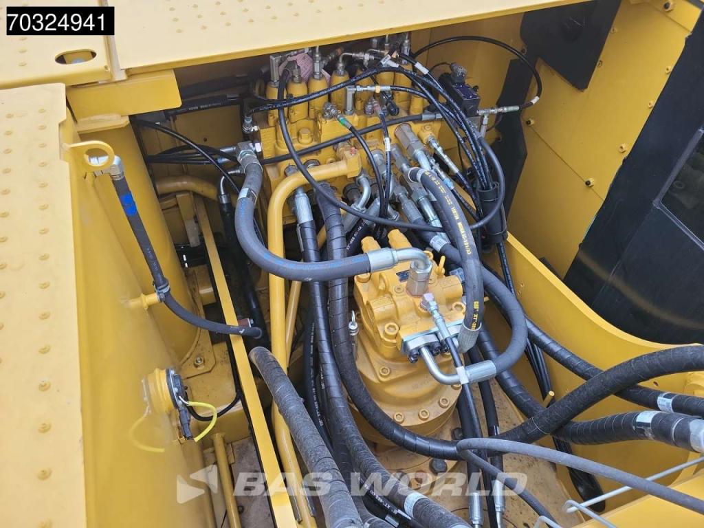 Caterpillar 320 D3 GC Photo 19