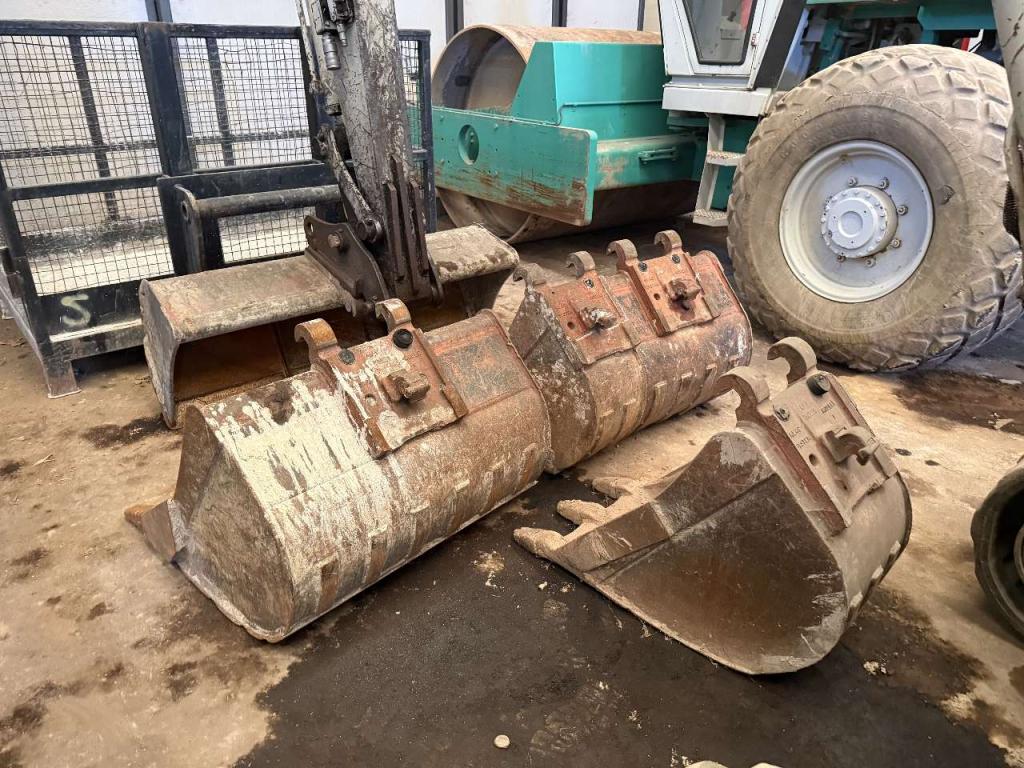 Takeuchi TB175 Photo 7