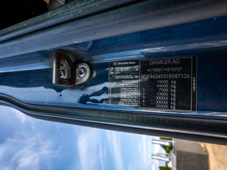 Mercedes-Benz ACTROS 1846 LS Photo 18