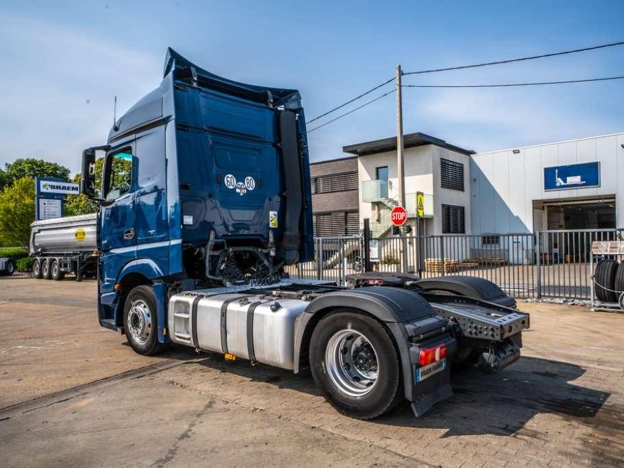 Mercedes-Benz ACTROS 1846 LS Photo 5