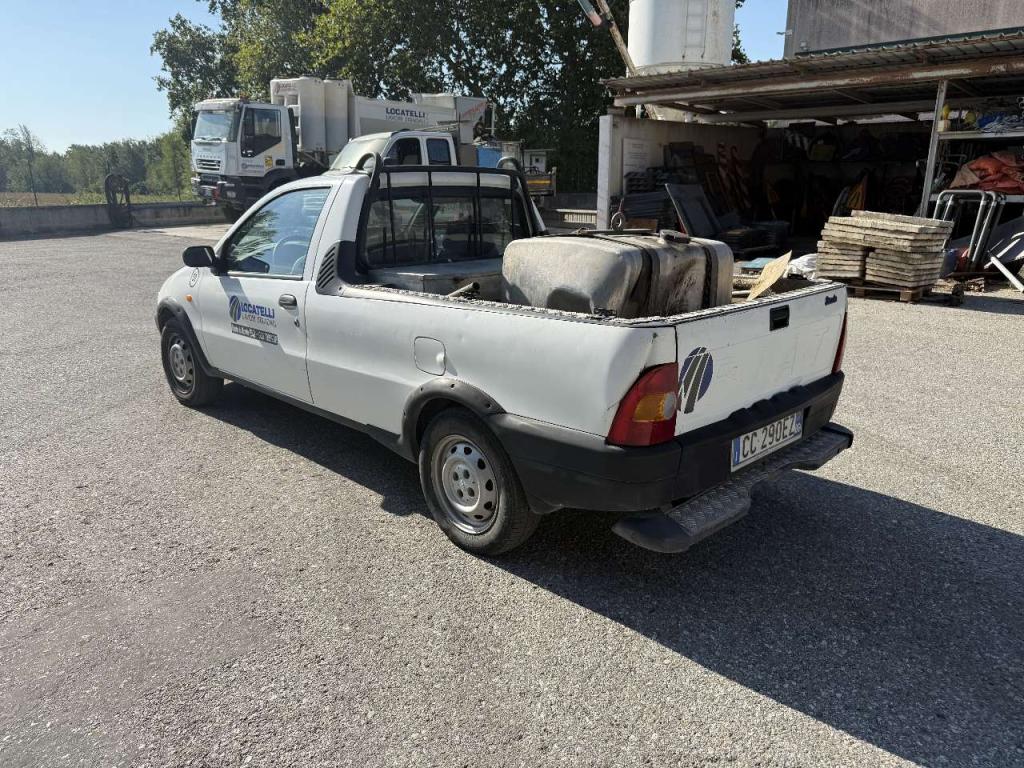 Fiat STRADA Photo 4