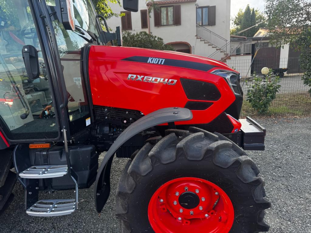 Kioti RX8040 Photo 3