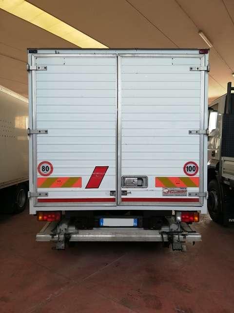 Iveco Eurocargo 75E18 Photo 6