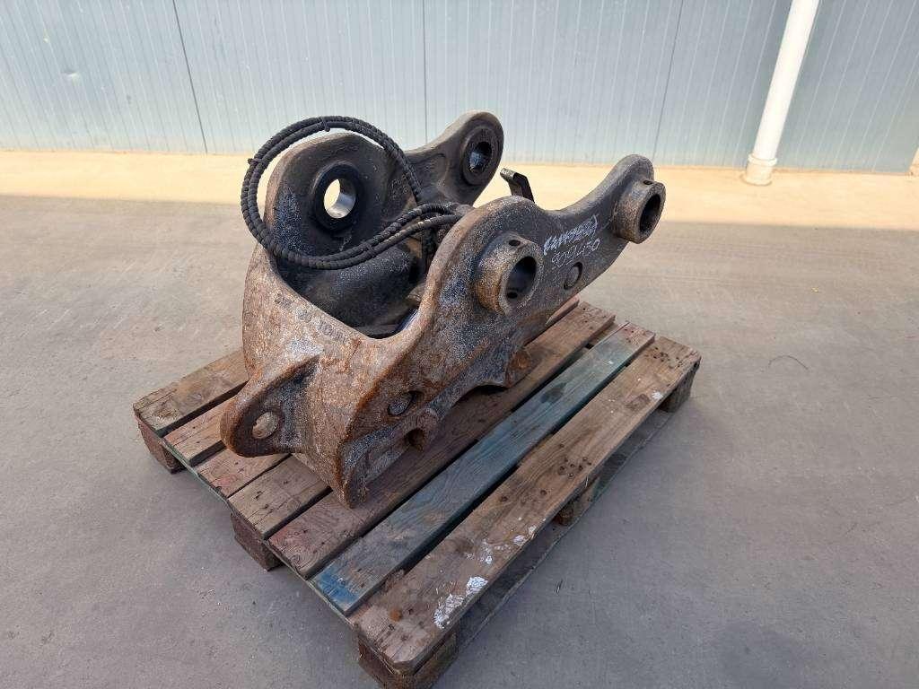 Miller Volvo EC290 / EC300 Geith Photo 2