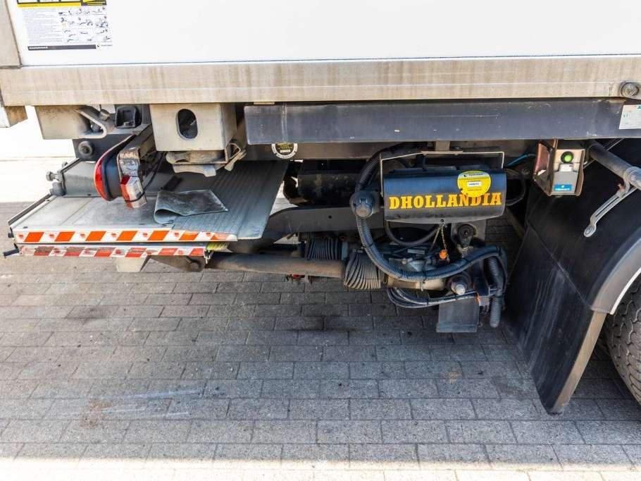 Renault D14 250 + DHOLLANDIA Photo 14